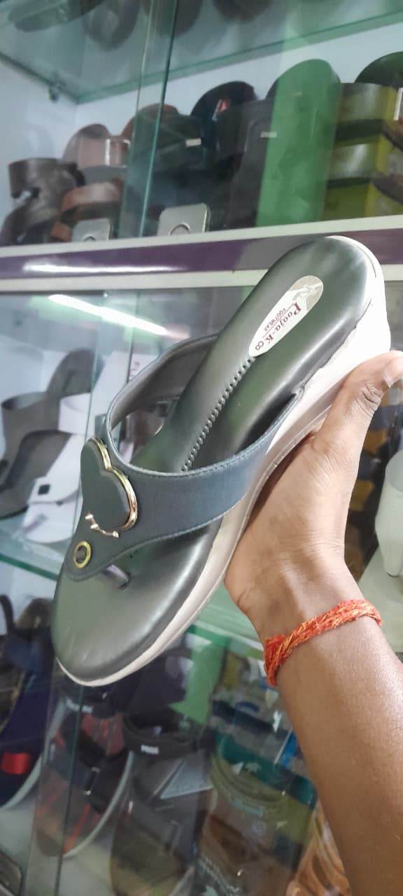 Sandal